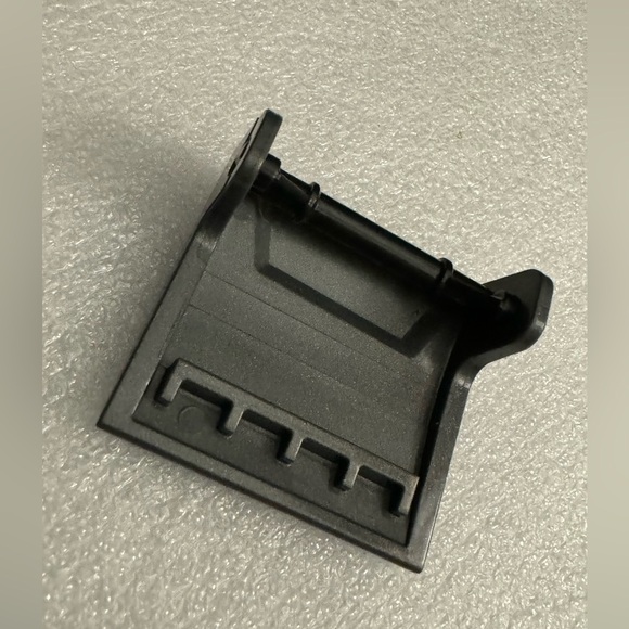 Bissell Dirty Water Tank Clip For #2084, 2085, 2089 Power Force & Turbo Clean. - Picture 6 of 7